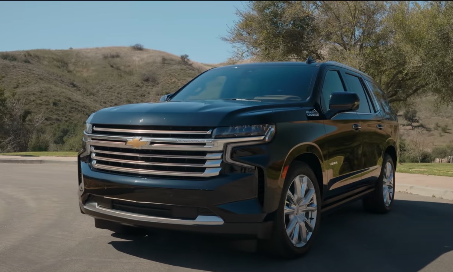 chevy_suburban image